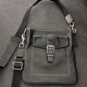 Coach Over the shoulder blk